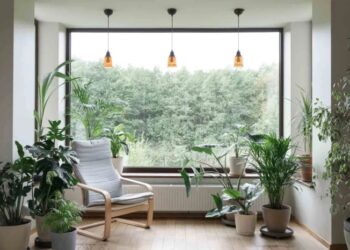 How Much Does a Picture Window Cost to Install or Replace? (2025)